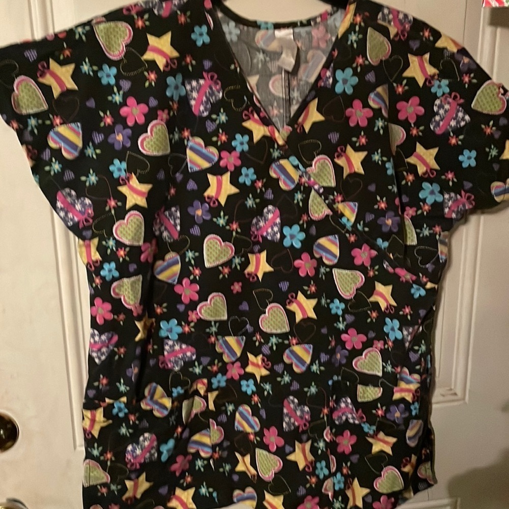Scrub top